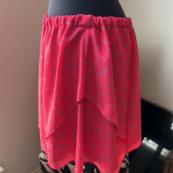 Tiered Skirt - Picture 3 of 5